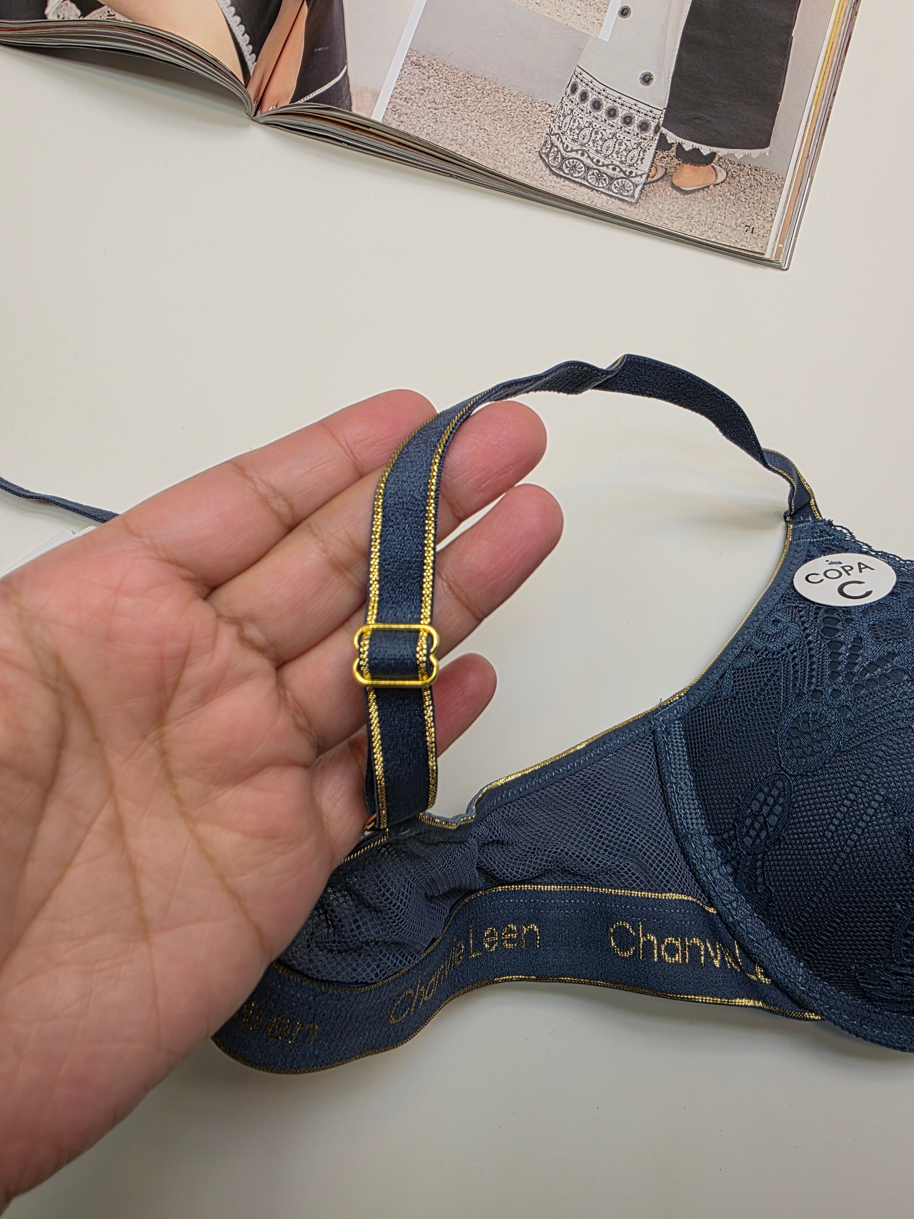 Front Buckle  Double Padded Full Coverage Bra.