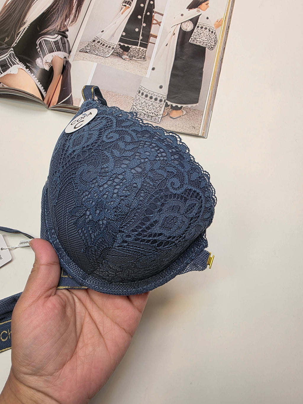 Front Buckle  Double Padded Full Coverage Bra.